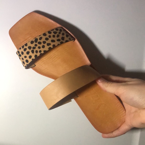 SOLD - Picture 4 of 5